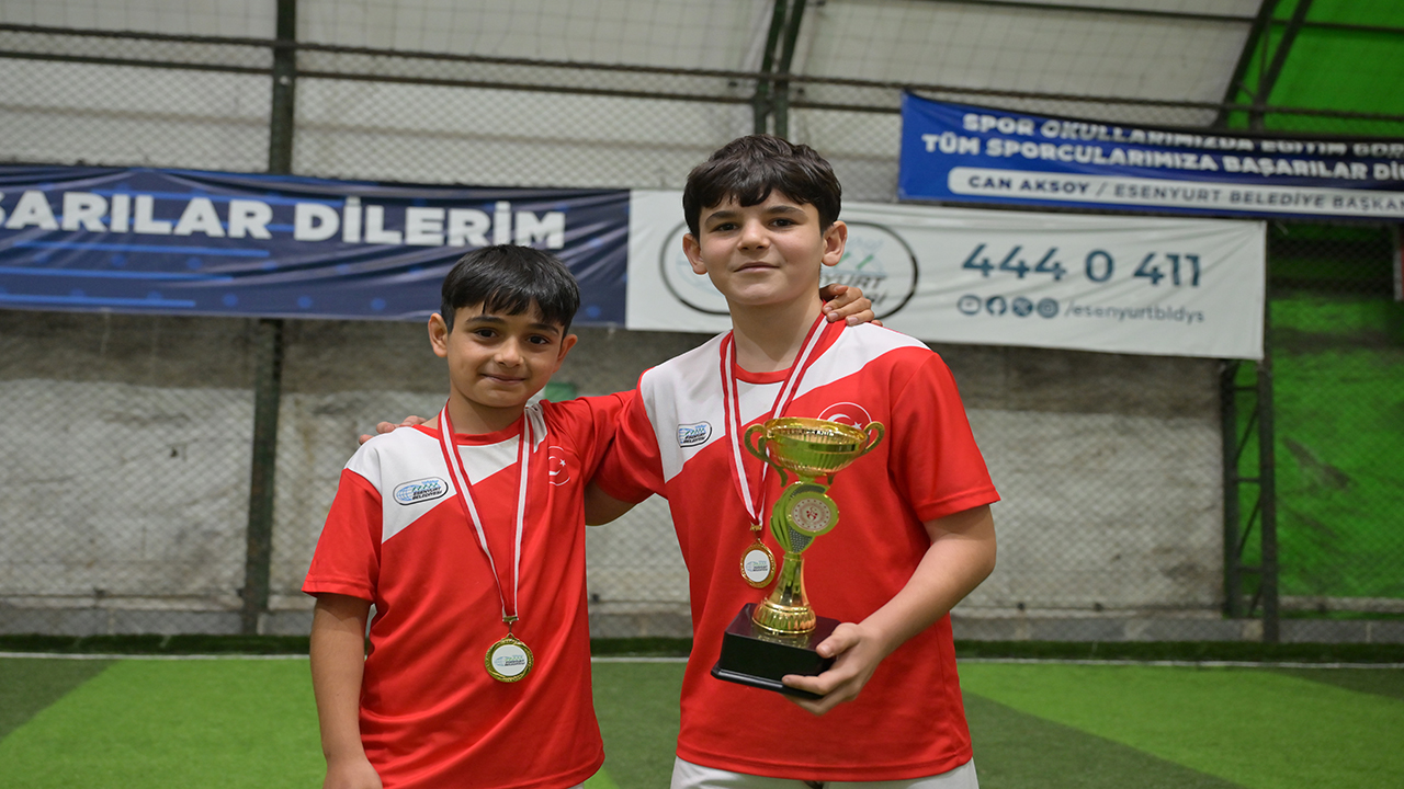 Esenyurt Futbol Trunavası2