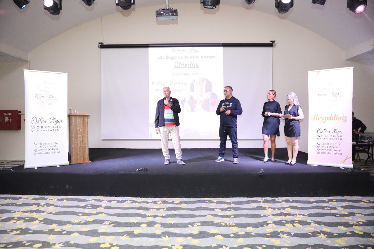 Fa5D799C 4673 4076 8E4B C36Fc1E35B77