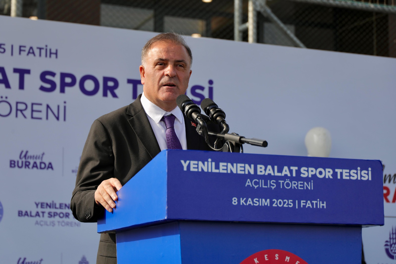 İbb, Balat Spor Tesi̇sleri̇’ni̇ Baştan Aşaği Yeni̇ledi̇ (7)